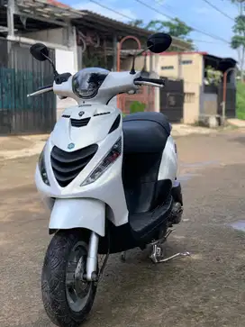 Jual cepat motor zip Italy