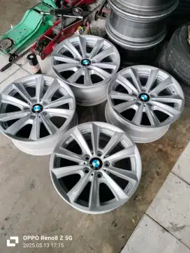 Jual vleg oem BMW Seri 5 pcd 5x120 kond mulus 4pcs