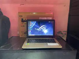 Asus vivobook X441UV i3 GEN 6 NVIDA 920MX 2GB RAM 8GB SSD 256GB W11