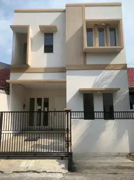 DIJUAL Rumah BARU MODERN MINIMALIS SIAP HUNI Griya Asri pakuwon city S