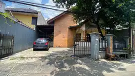 Rumah Di Pejaten Barat Pasar Minggu Jalan 2 Mobil Di sekitar Menjamur