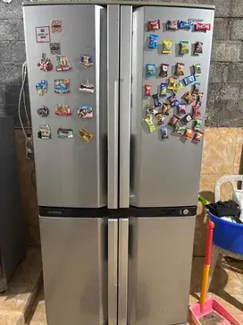 Di Jual Kulkas Sharp 4 Pintu