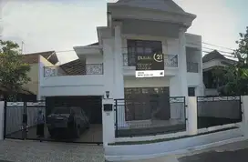 Rumah Kompleks Deplu Gandaria Selatan Cilandak Dekat Stasiun Mrt