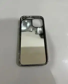 Case iPhone 13 Metalic Silver Mirror Beli Di H&M