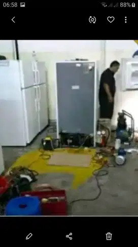 SERVICE KULKAS DAN MESIN CUCI PANGGILAN  ( FREEZER BOX &  SHOWCASE  )