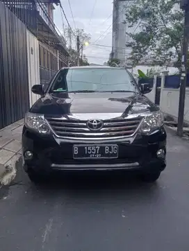 Toyota Fortuner 2.7 G Luxury Bensin AT 2012