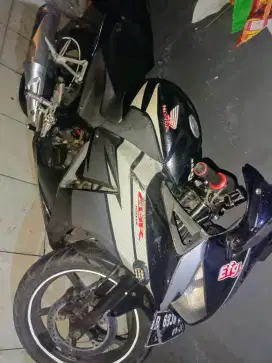 CBR old 150 tahun 2015