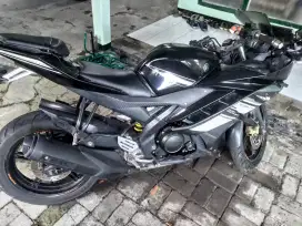 Yamaha YZF R15 V1