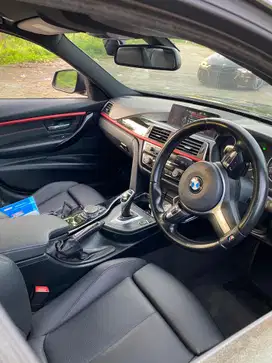 BMW 320i 2016 Bensin