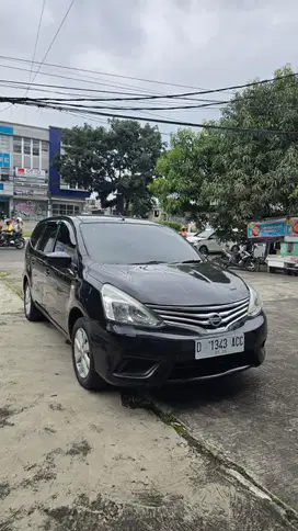 Nissan Grand Livina at 2014 DP 15jt