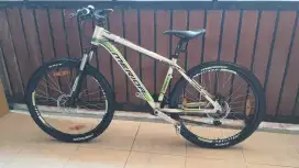 ((MTB))MERIDA MATTS D40 BAN 26 INCH