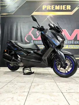 All-new Xmax 250cc connected abs black glossy. Anugerah motor rungkut