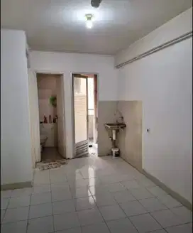 Di jual apartemen kalibata city .Tower borneo .lantai 7 .2 bedrom .shm