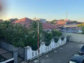 Rumah Mewah Full Furnish Dekat Kampus UNM