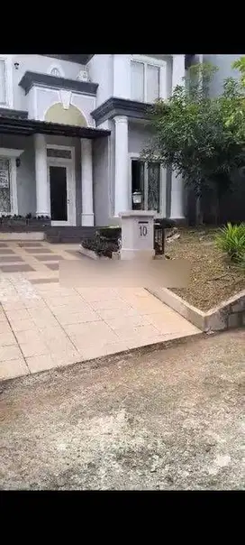 Jual rumah 2 lantai di LIPPO KARAWACI