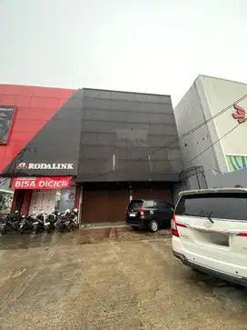 Disewakan Ruko Gandeng murah di Margonda jalan raya