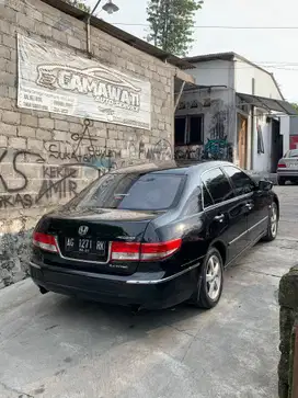 Honda Accord 2004 Bensin