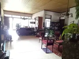 Dijual Rumah di Jl. Cemara, Bandung