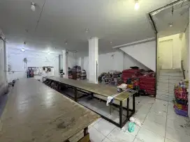 IP3022: Rumah Jelambar Strategis Ruas Jalan Lebar