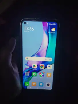Jual hp Xiaomi note 9 lengkap no minus ram 4/64