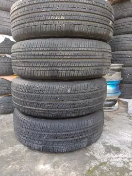 Bridgestone Seri / Tipe : Dueler D470 ukuran 225/65 R17