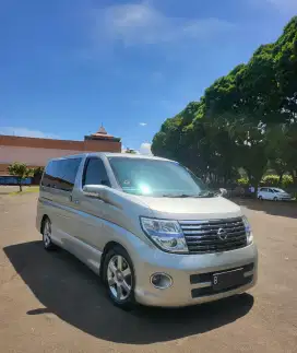 Nissan Elgrand E51 HWS 07