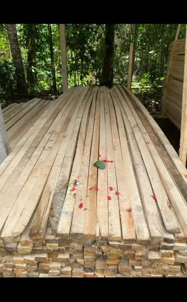 Dijual kayu dan bambu