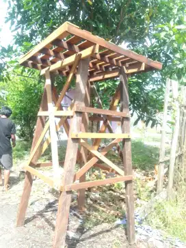 Tiang tandon menara Ulin