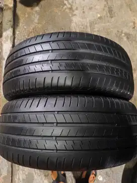 Bridgestone alenza Runflat 245 50 R19