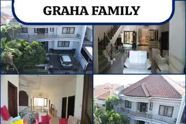 RUMAH MEWAH GRAHA FAMILI SURABAYA ( JUAL BELI DAMAI )