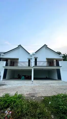 RUMAH BARU SIAP HUNI DI SEMARANG ATAS DEKAT KAMPUS UNNES GUNUNGPATI