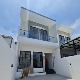 Rumah Baru Gress 2 Lantai Di darmo permai dkt Citraland