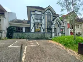 dijual cepat rumah asri dua lantai siap huni di sentul city