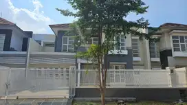 Dijual Cepat Rumah 2 lantai PURI GALAXY.