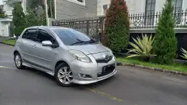 Toyota Yaris S Limited A/T 2010
