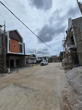 Rumah Strategis dekat LRT Cibubur Jakarta Timur