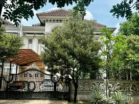 Dijual rumah mewah bebas banjir di Royal Residence Cakung Jakarta