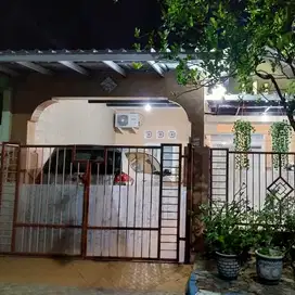 rumah 1lt pondok Candra dkt Surabaya 700 jt an
