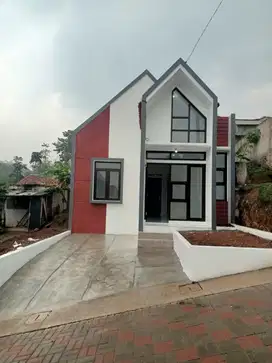JUAL CEPAT RUMAH SIAP HUNI, CIBORELANG CIJAMBE.