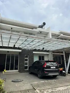 Dijual Murah Rumah Cluster Central Park  di galaxy bekasi