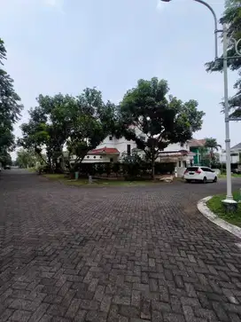 rumah hook 310m2 graha taman bunga BSB siap pakai