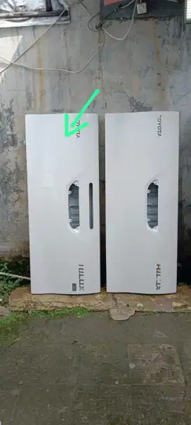 Pintu bak hilux