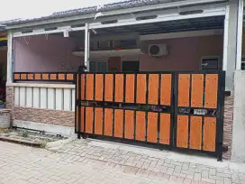 Pagar gerbang minimalis modern terbaru motif kayu woplng