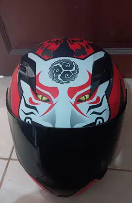 Di jual helm kyt