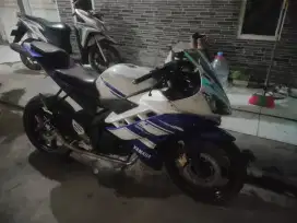 Yamaha R15 v2 tahun 2014