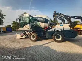 CARMIX SELF LOADING MIXING M350 BRAND WORLD