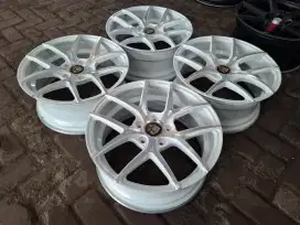 Velg R17 Innova Reborn Zenix Camry Hilux Voxy Alphard Vellfire Terios