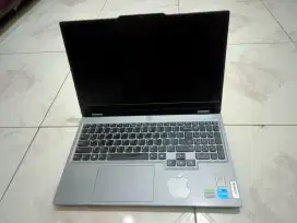 Laptop Lenovo LOQ Gaming core i5 12450HX rtx 3050 6gb