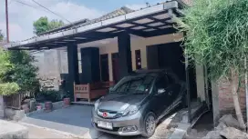Dikontrakkan Rumah