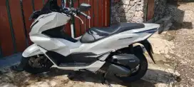 Jual cepat Honda PCX non ABS tahun 2023